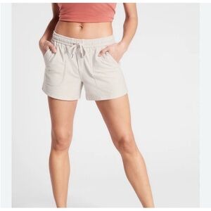 Athleta Farallon Short Birch Grey 10T Pull-On